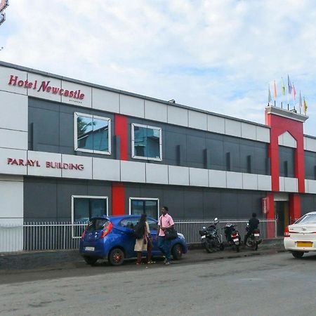Wadakkanchery Hotel Newcastle מראה חיצוני תמונה
